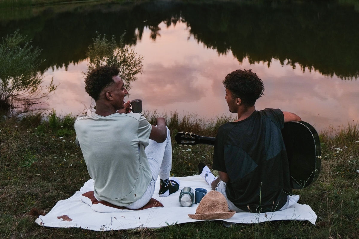 Couple on a picnic