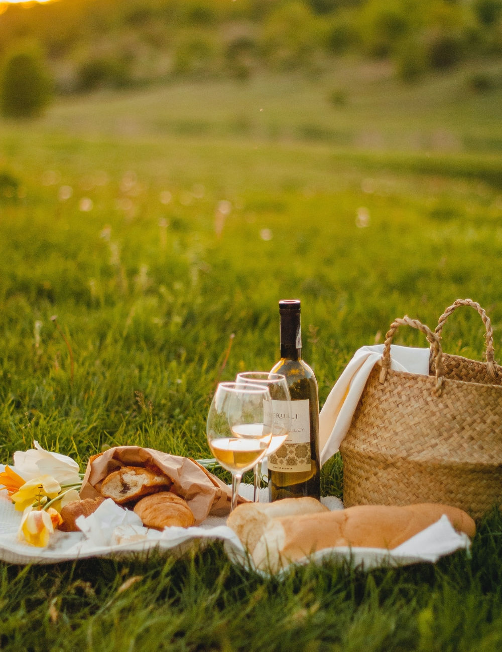 Valentine Gift Basket with gourmet wine and food