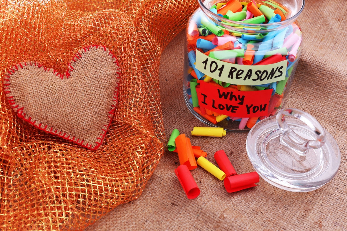 A jar full of notes called “ 101 Reasons Why I Love You”