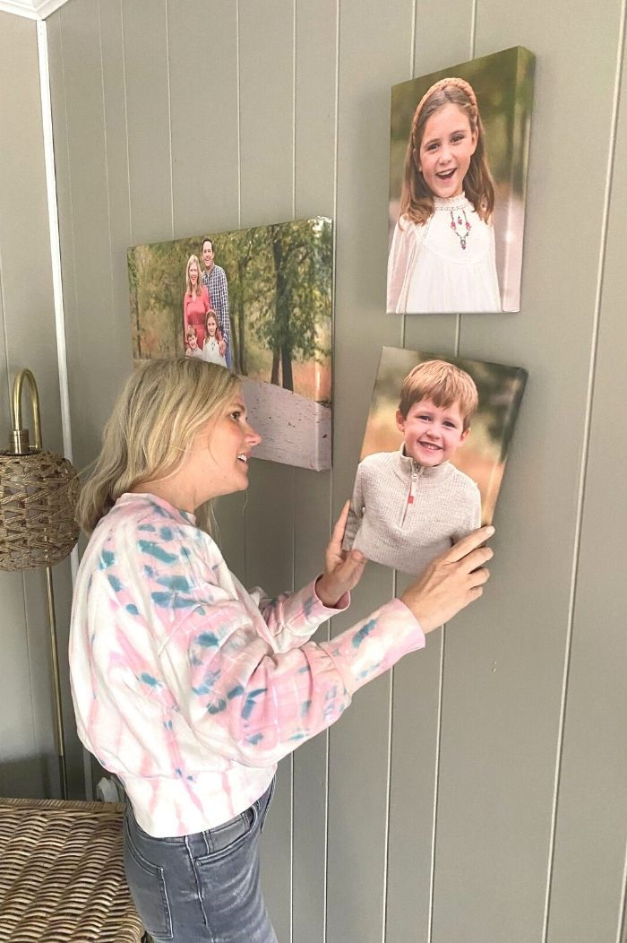 SimplePrints Family canvas prints are a great way to feature each member of your family. Create personalized canvas print in easy steps 