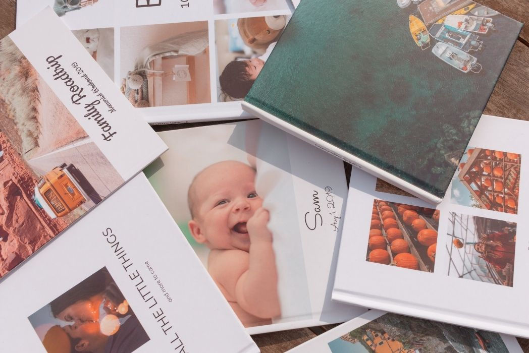 SimplePrints got you covered for unique photo gift ideas that will brighten your family and friends’ holiday season. Get personalized gifts delivered at your door step.