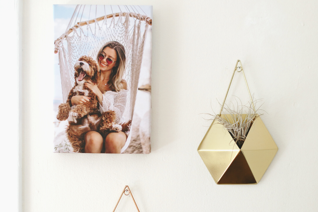 Get geometric planters that are perfect to create a living wall, hold moss and candles, or plant low-maintenance succulents and display your custom photo books by SimplePrints