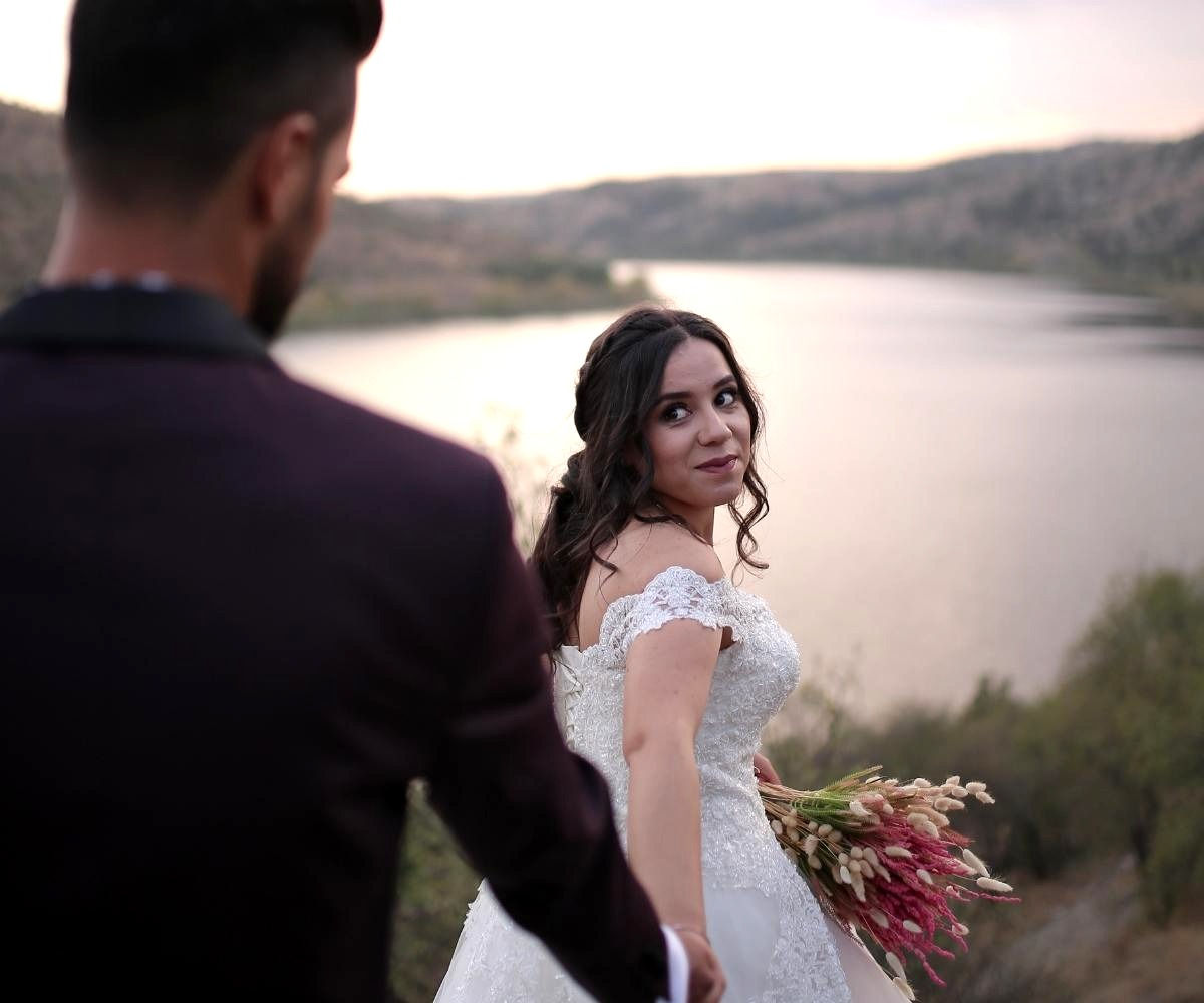 SimplePrints Wedding photo pose ideas, Capture one of the most magical days of your life in a unique & creative way.